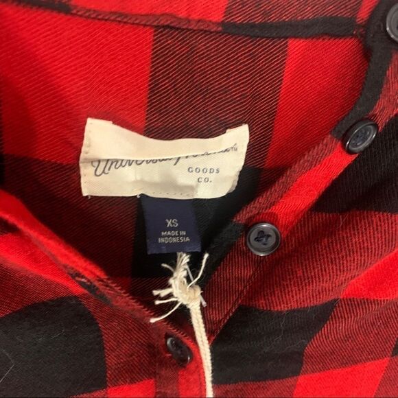 Universal Threads XS top - BNWT - Picture 4 of 4